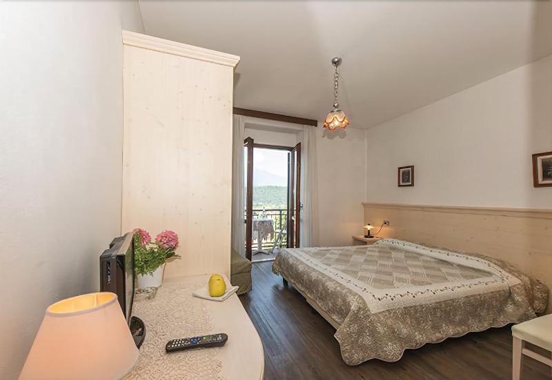 Albergo Antica Rosa Levico Terme Exteriér fotografie