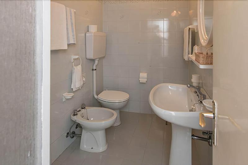 Albergo Antica Rosa Levico Terme Exteriér fotografie