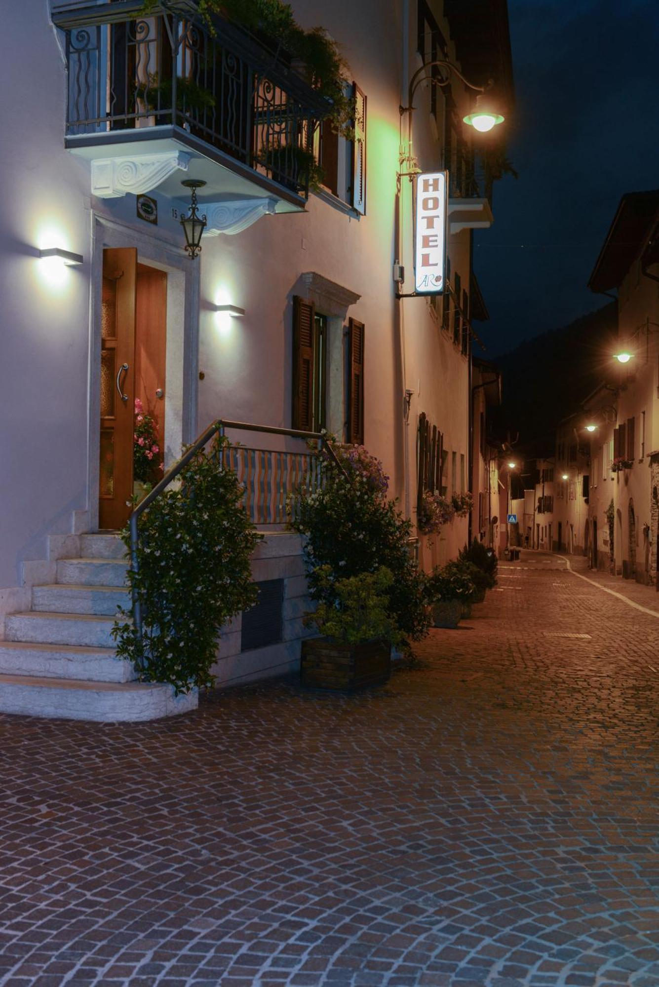 Albergo Antica Rosa Levico Terme Exteriér fotografie